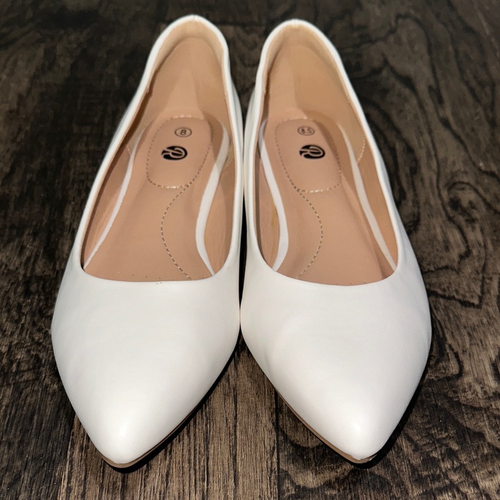Chic White Women's Flats
